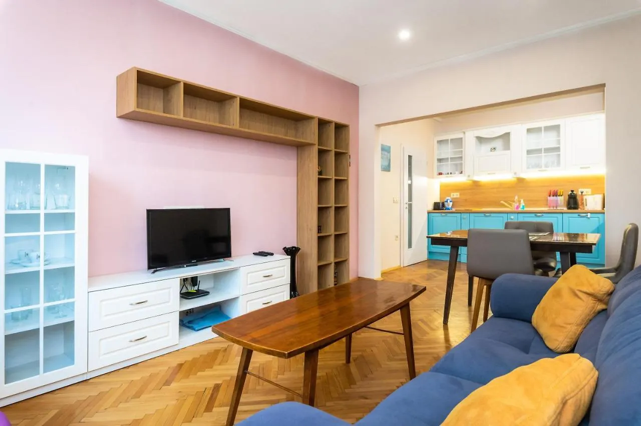 Lovely Cozy 2Bd Apartment Near The Center Of Sofia 0*,